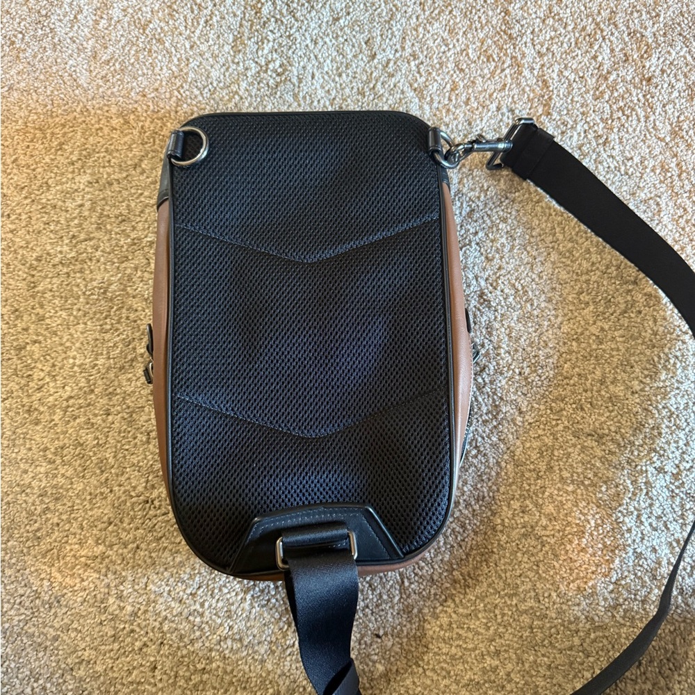Coach Brown and Black Men's Bag - Picture 3 of 10